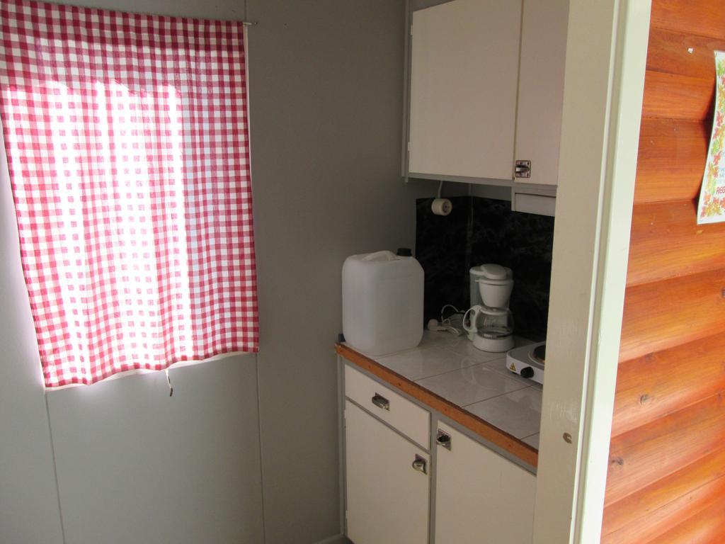 Edsta Stoede Camping חדר תמונה